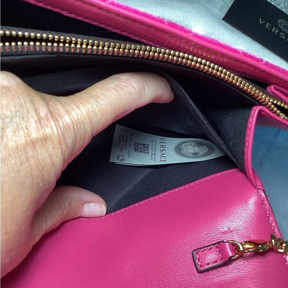 Versace La Medusa Velvet Pink💞NWT PURSE - Picture 5 of 17